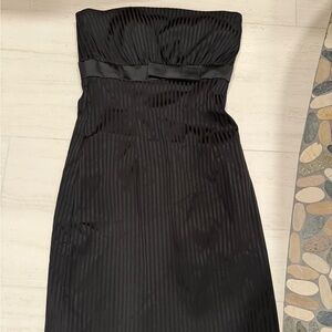 Elegant Tessuto Black Dress